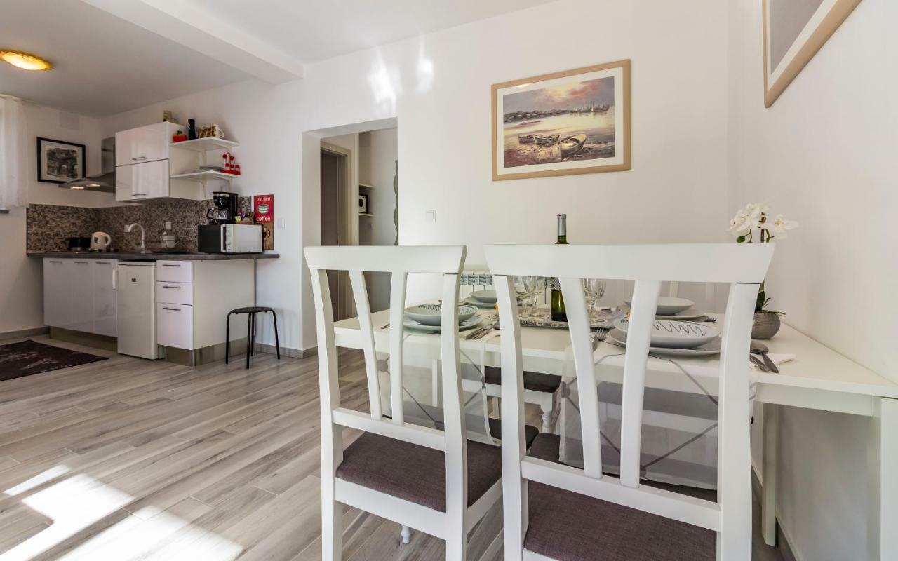 Mika Apartment Pula