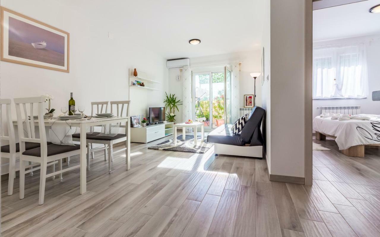 Apartment Mika